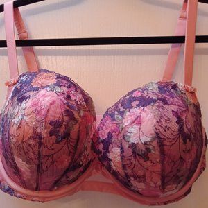 Curvy Couture Bra